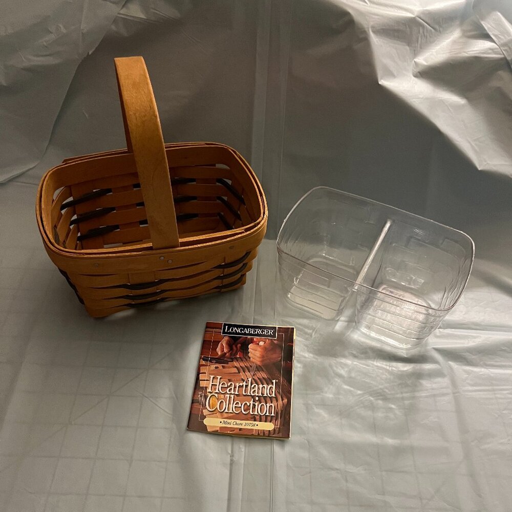 1997 Longaberger Heartland Mini Chore Basket #1075   with Divided Plastic Insert